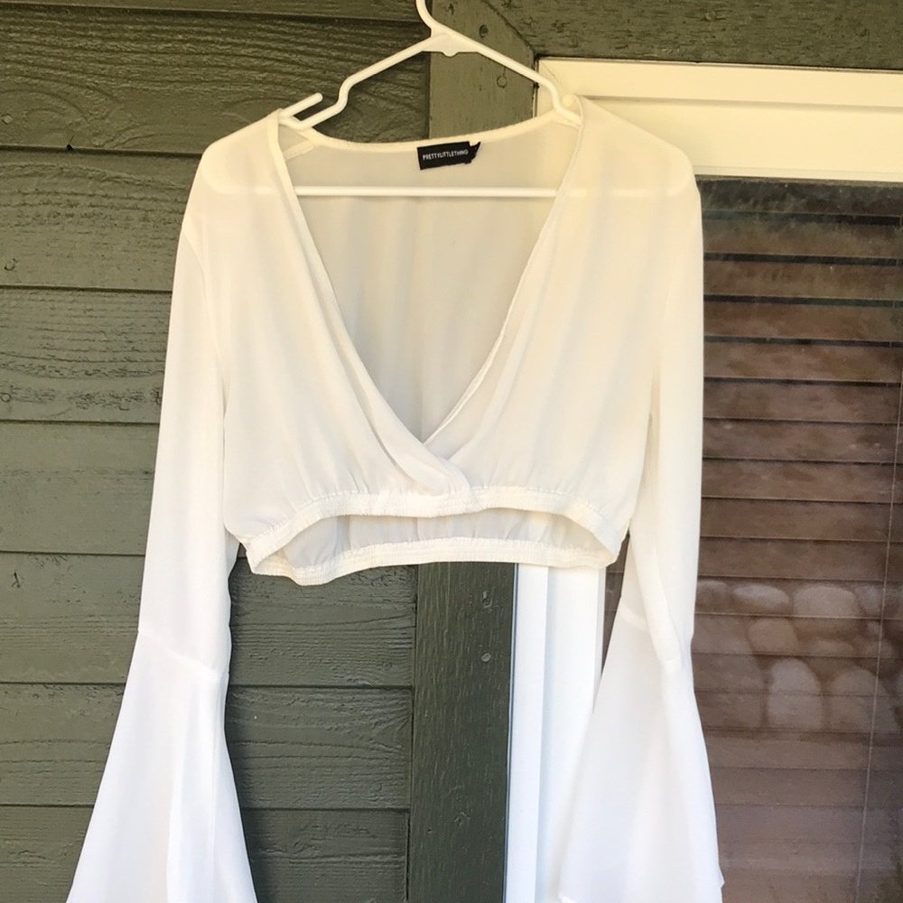 PrettyLittleThing Crop Top